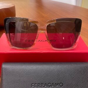 Salvatore Ferragamo chic sunglasses